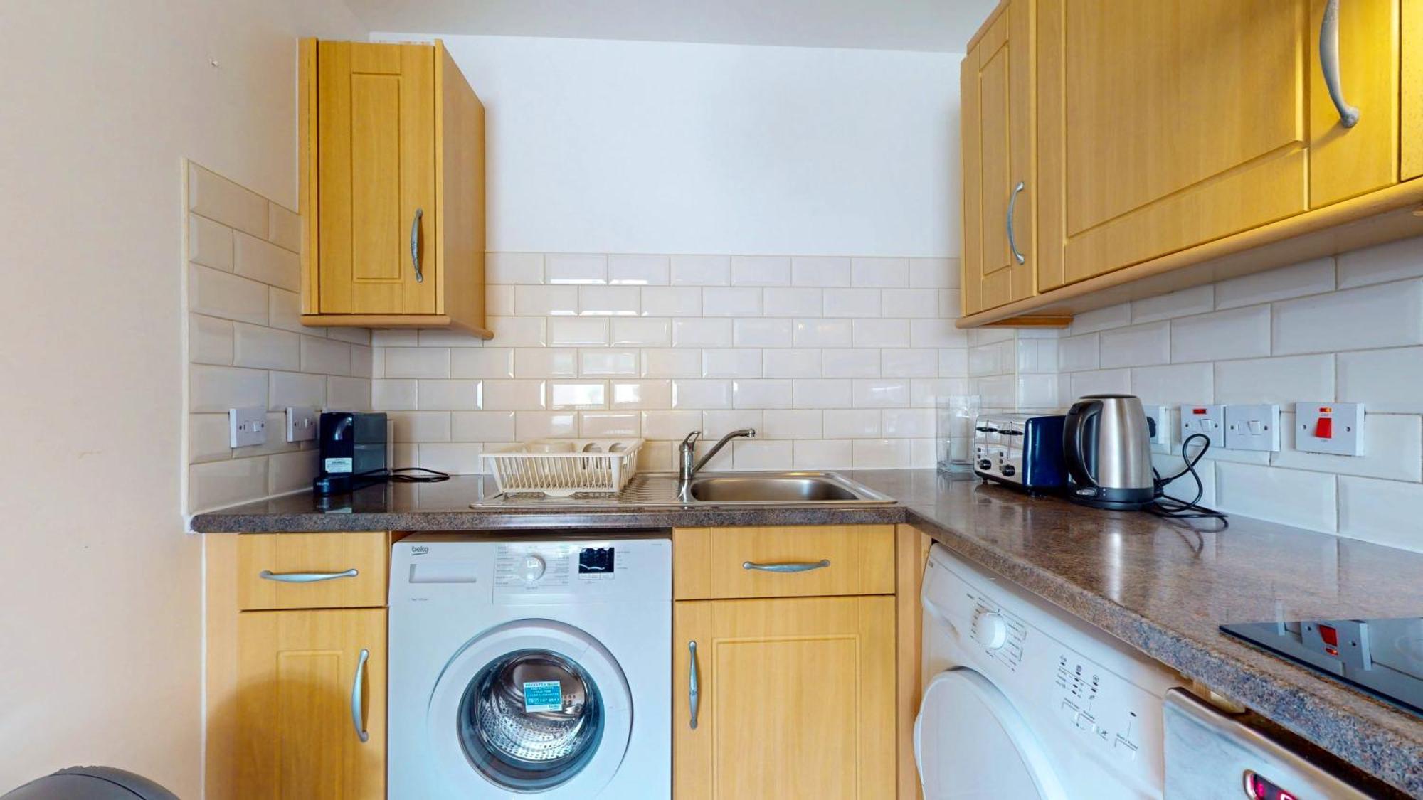 Leilighet 2 Bedroom Flat 1 Stop From Bridge London