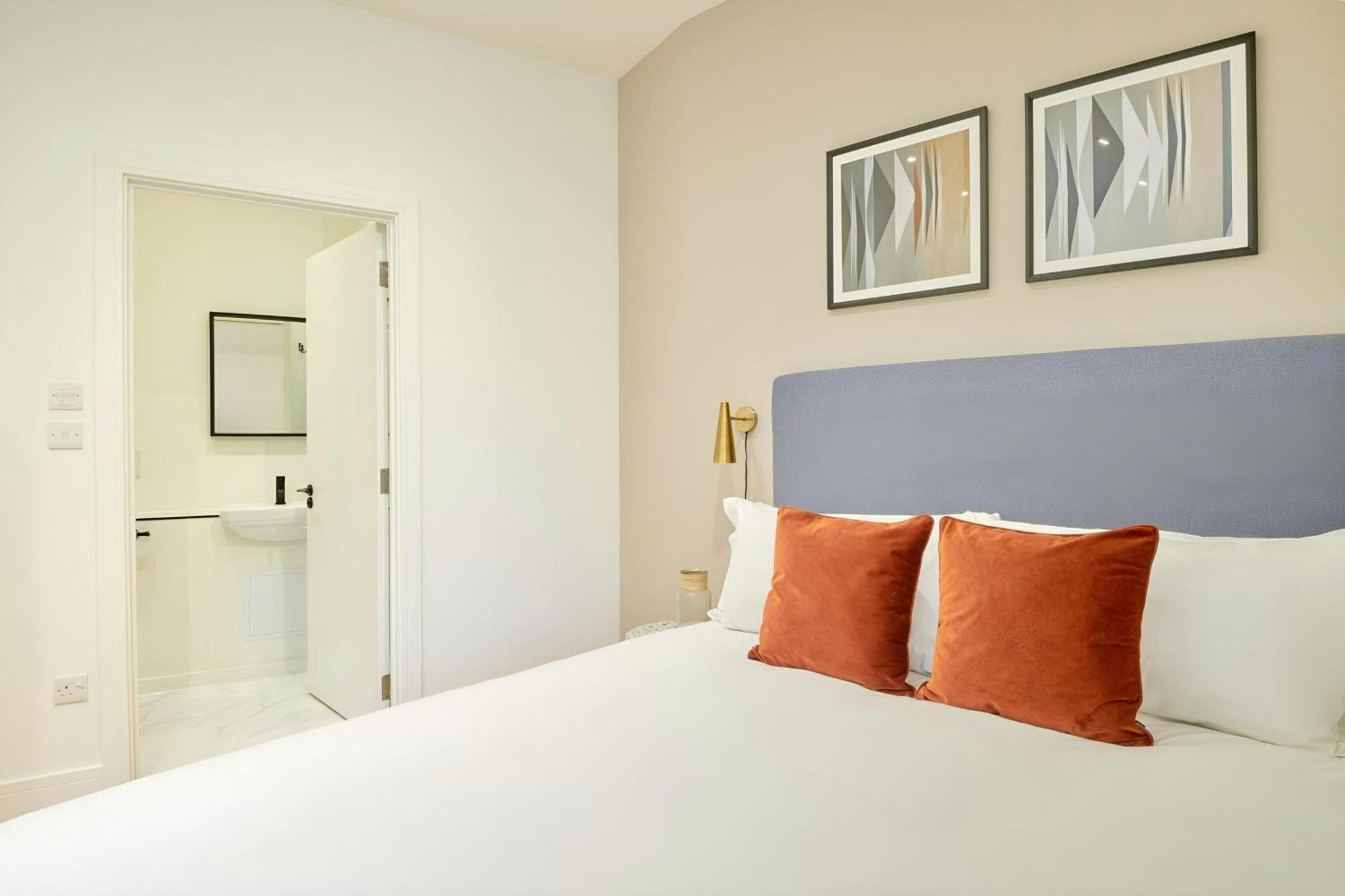 Hotel The Vauxhall, Sonder By Marriott Bonvoy London