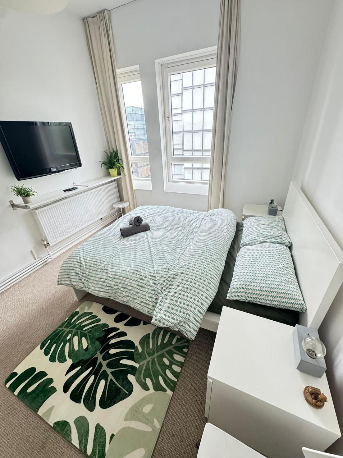 Rooftop By Keyhol Holidays Apartment London