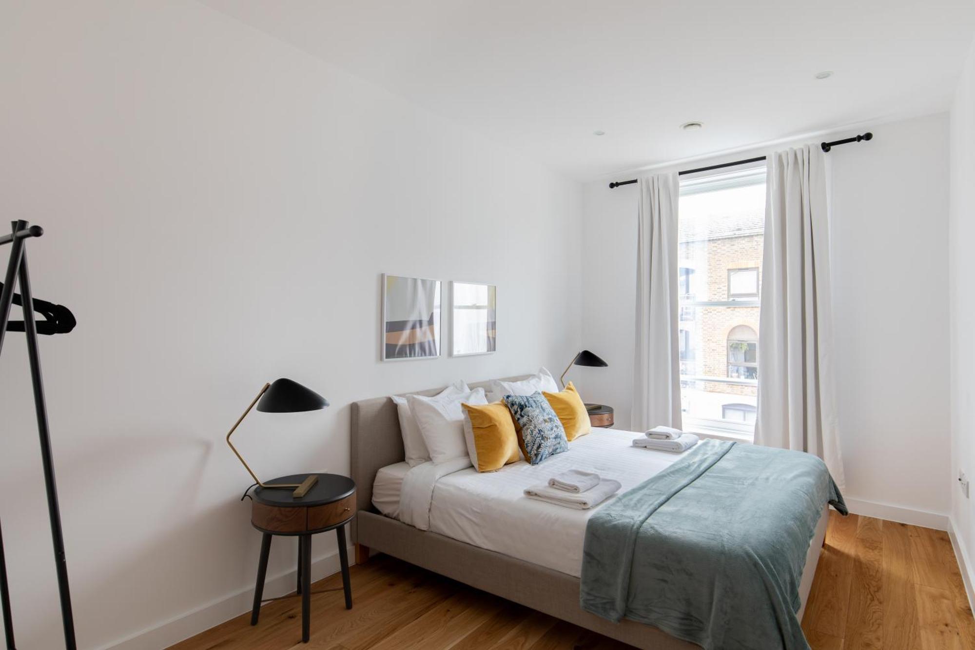 Homely – Prestige Camden Apartment