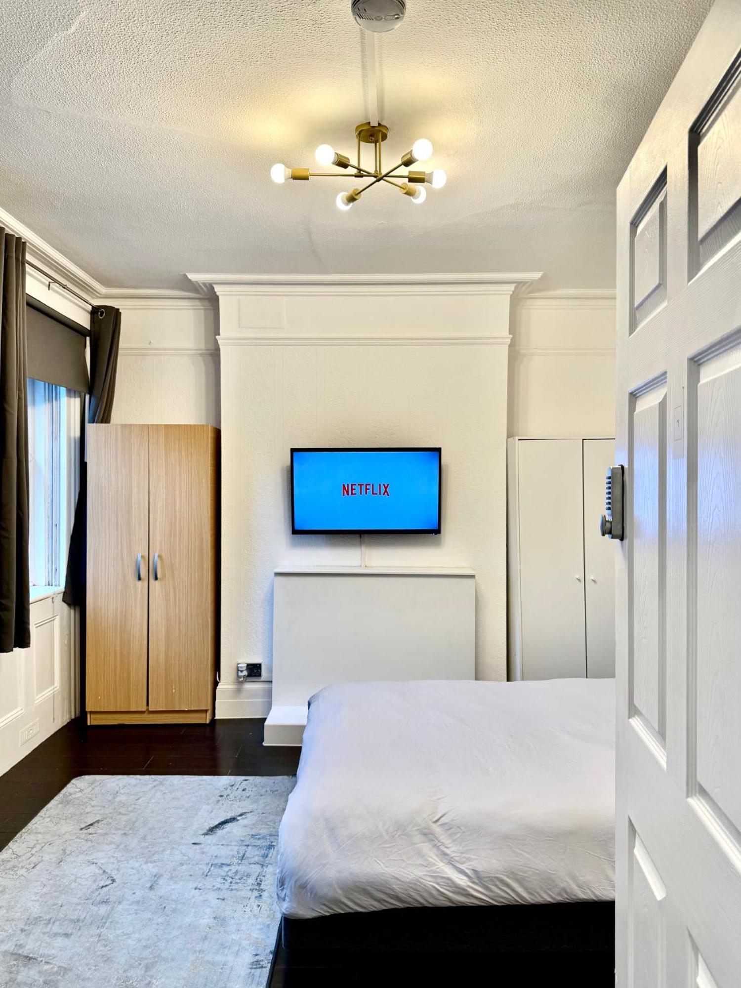 Guest house The Prestige - *