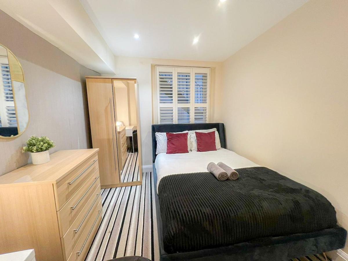 3 Bedroom With Private Terrace In Pimlico, Westminster, Victoria Apartamento Londres