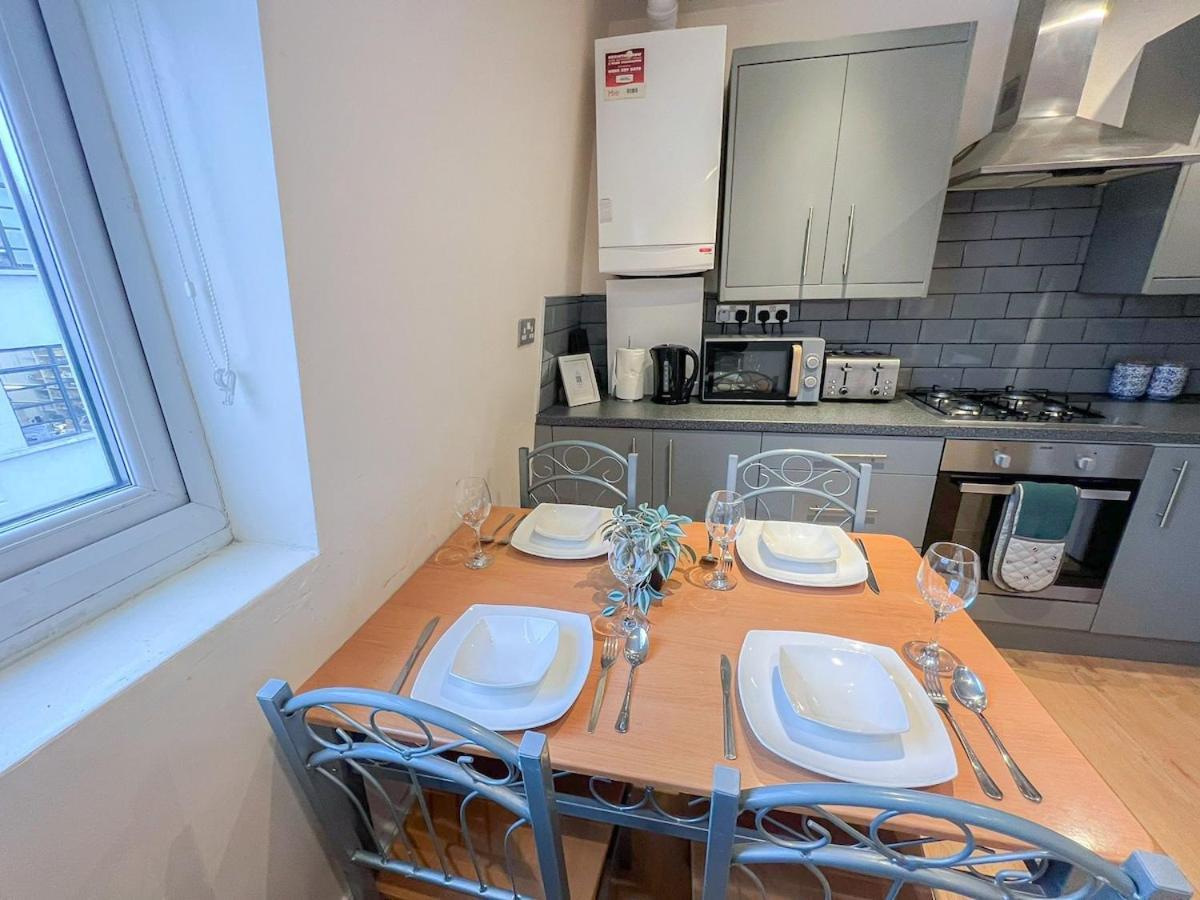 Lovely 3 Bedroom Flat , Aldgate, Tower Hill, Whitechapel Appartement