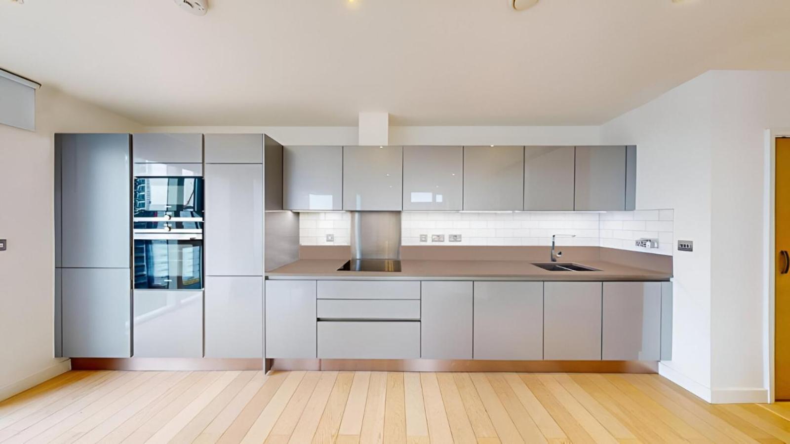 Apartment The Place- Greenwich 2-bed Flat