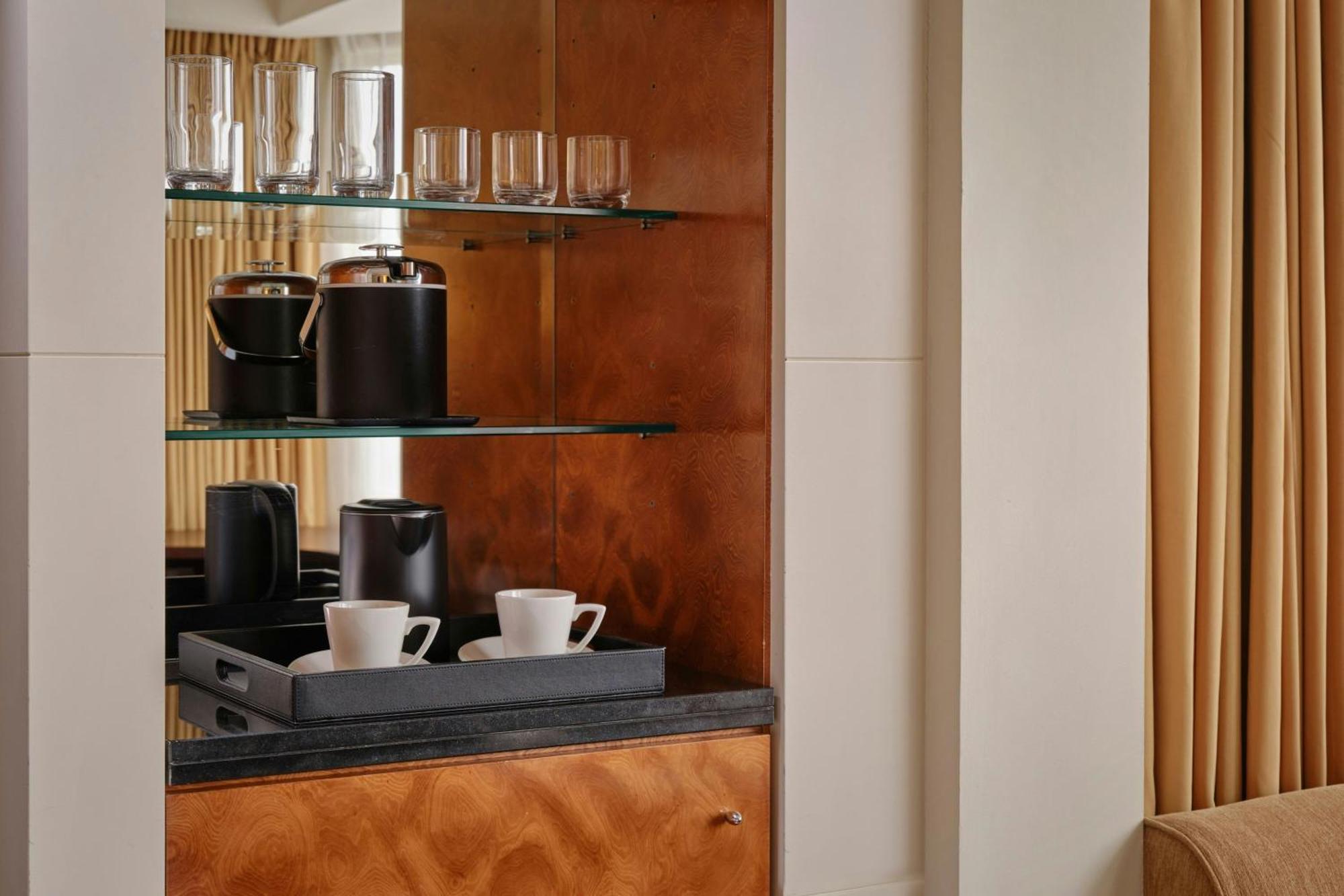 The Park Tower Knightsbridge, A Luxury Collection Hotel, Londres