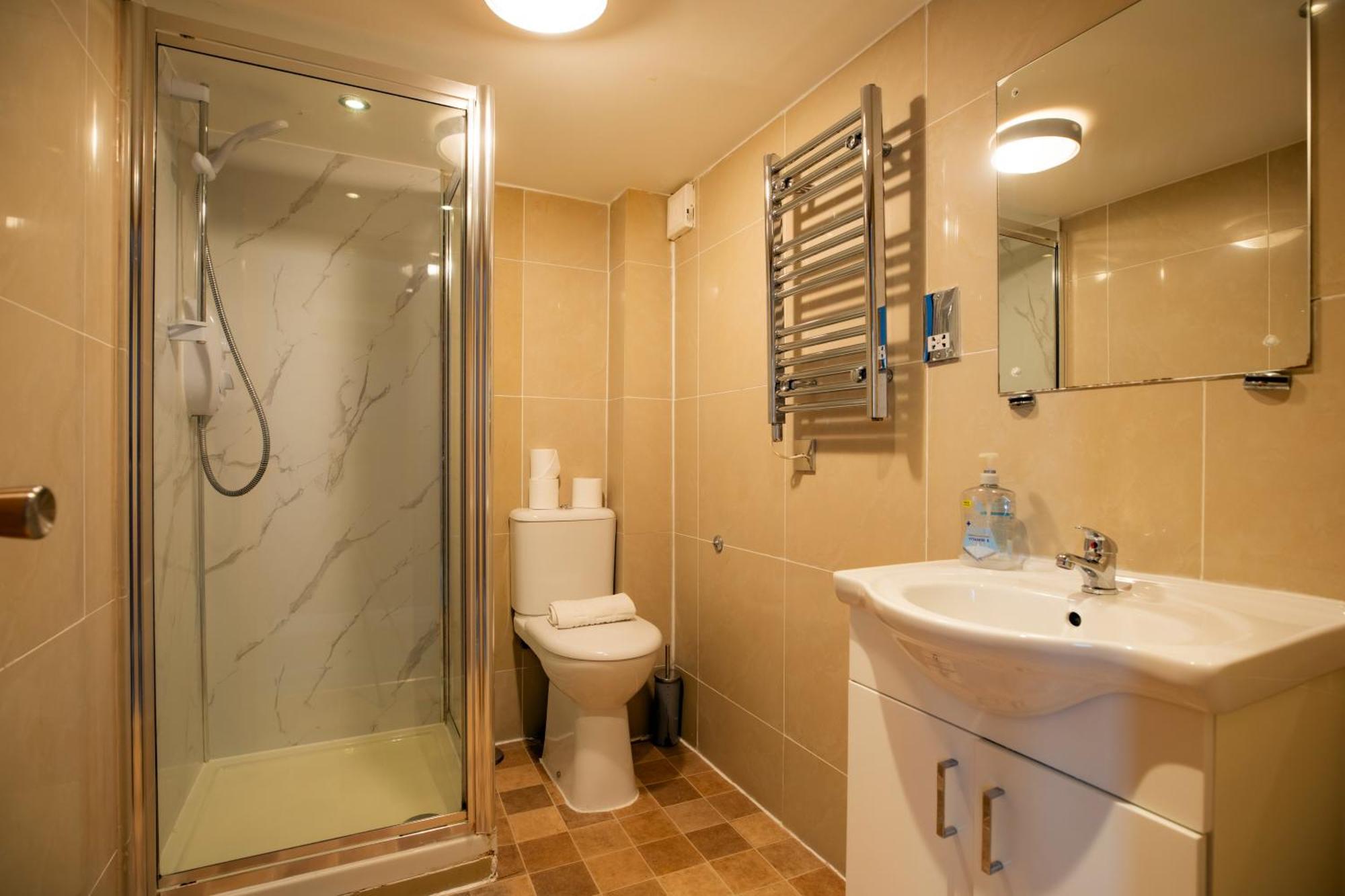 Britannia Hyde Park Hotel *