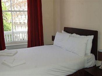 Apartment Leinster Gardens London