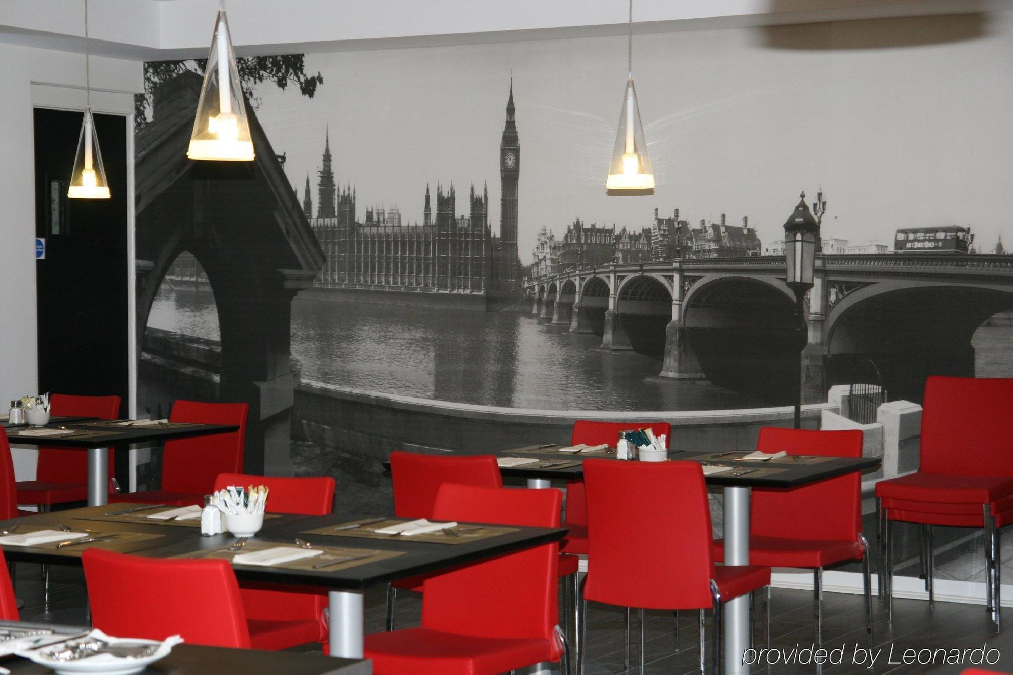The Queens Gate Hotel 4*