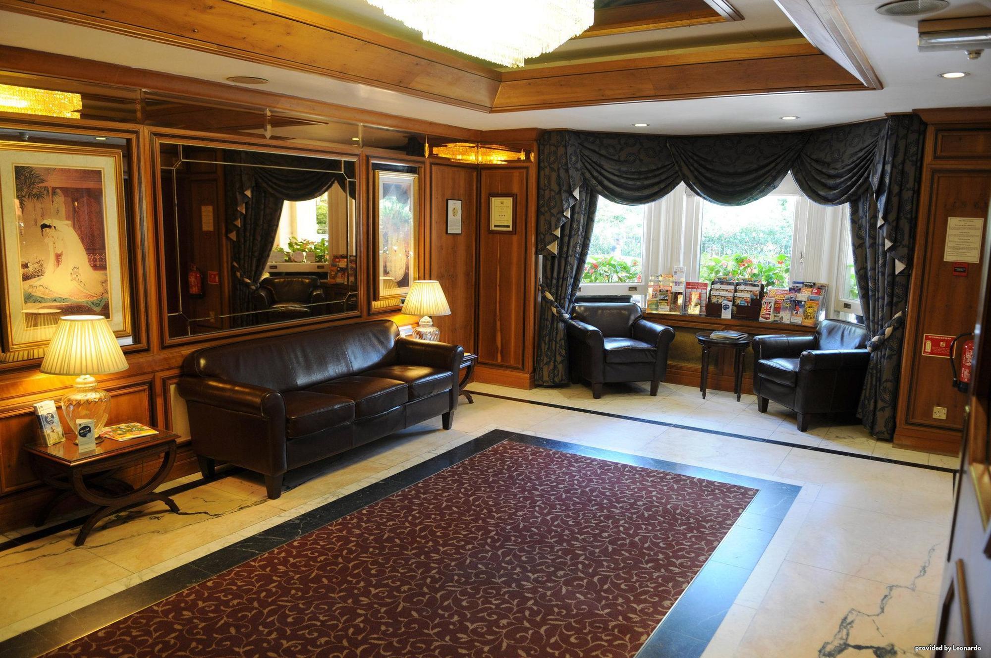 Western Burns Kensington Hotell 3*