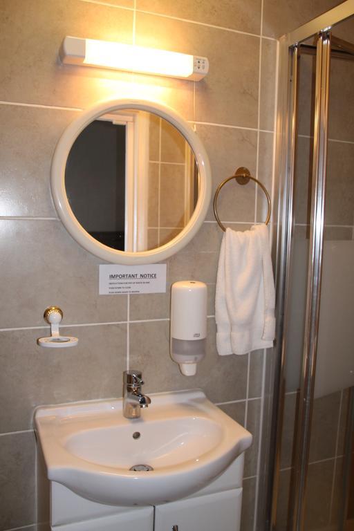 Hotell Holland Park Grove 3*