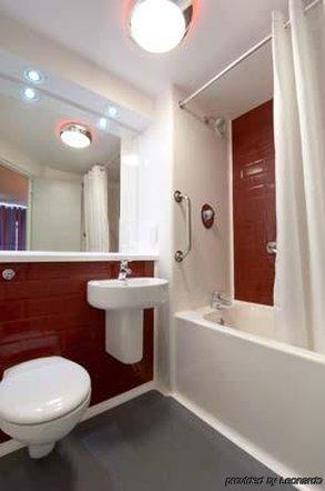 Hotel Travelodge Wembley 3*