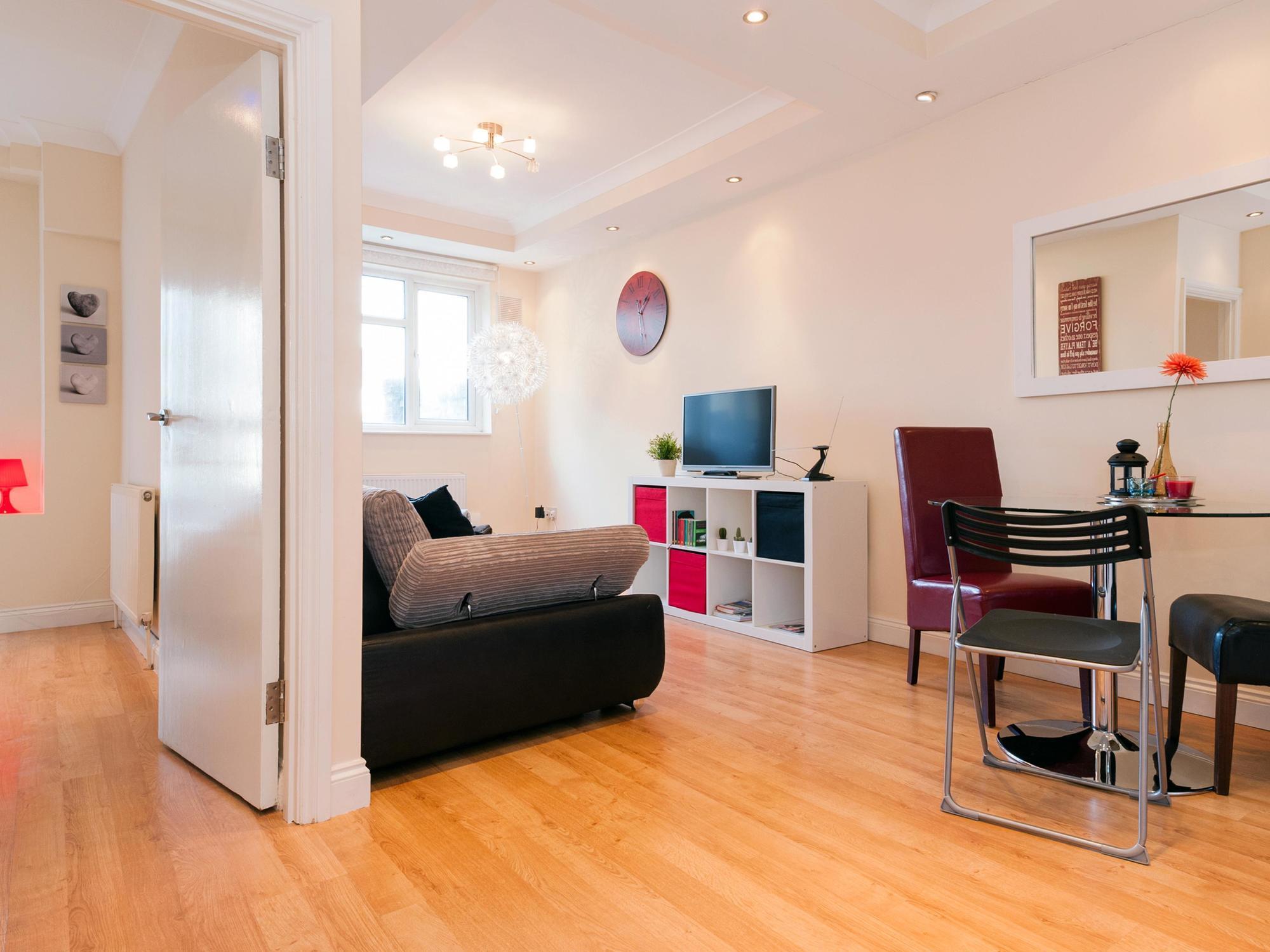 Kings Cross Apartment *