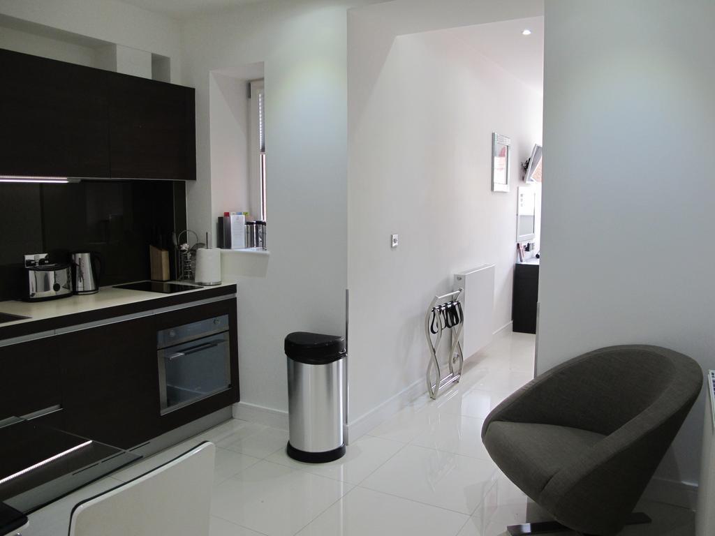 Bloomsbury Apartment *