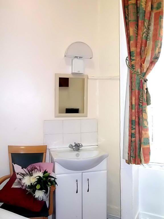 Hotell Victoria Station 2*