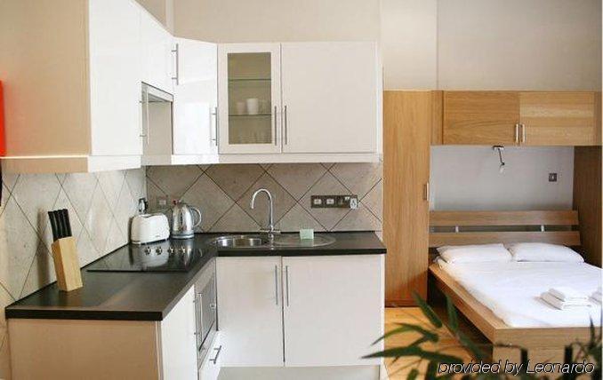 Apartment Hyde Park London