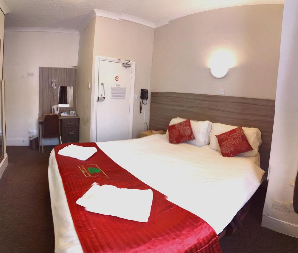 Hotell Holland Park Grove 3*