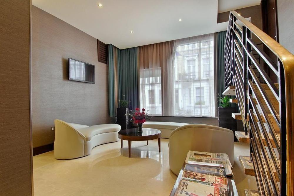Park Grand Kensington 4*
