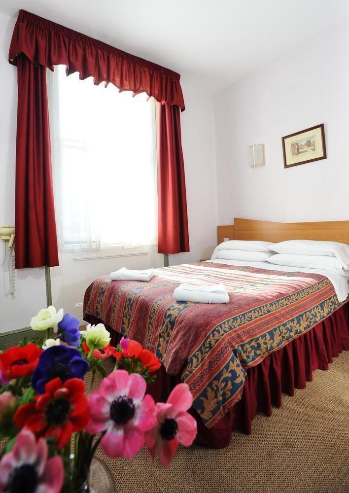 Dover - Hotel