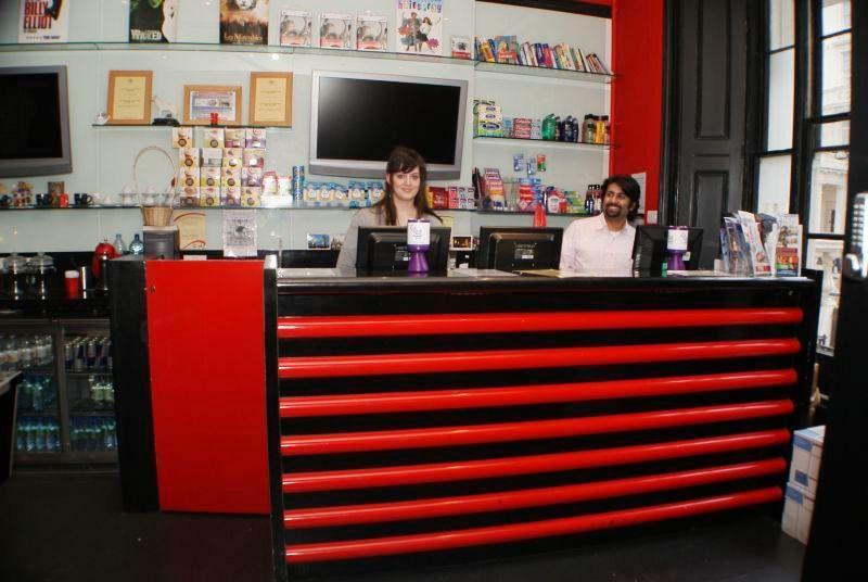 Smart Hyde Park Hostel London