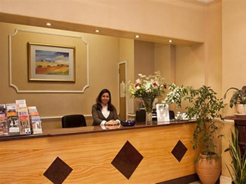 Hotel Avon 2*