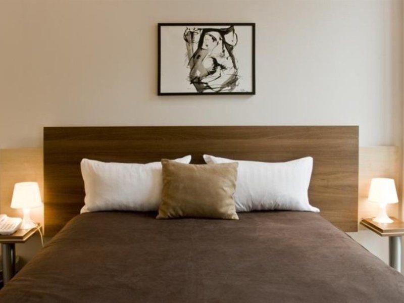 Hotel Avni Kensington 3*