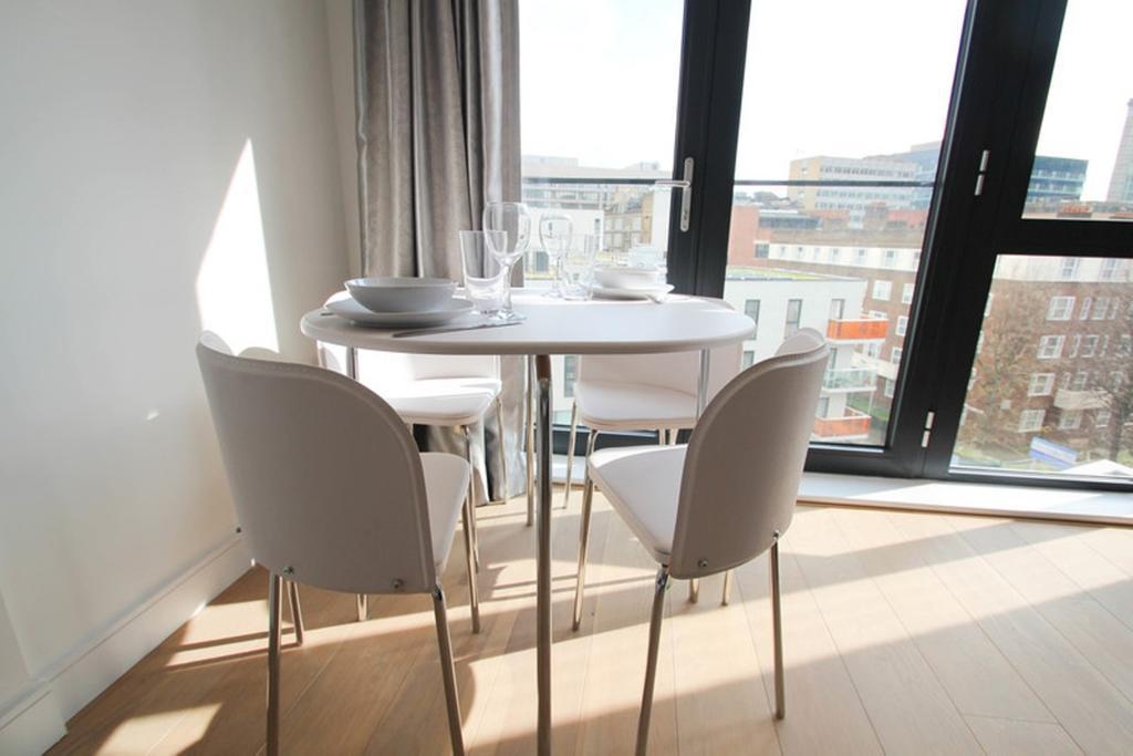 Apartment Aldgate East Studio London