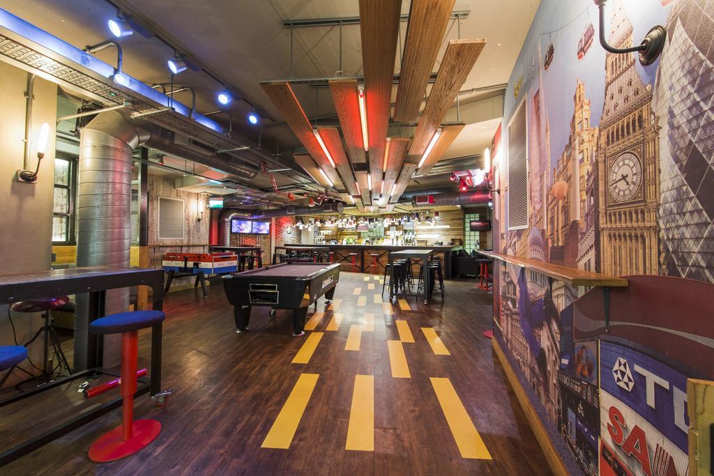 Generator Hostel *