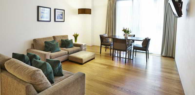 Go Native Lon Bridge Hotel London