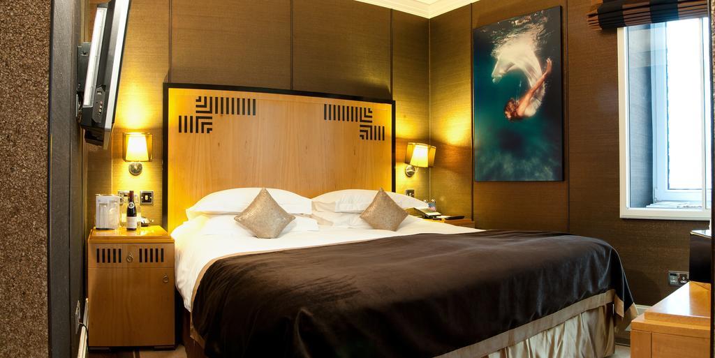 Karma Sanctum Soho Hotell 5*
