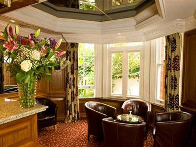 Western Burns Kensington Hotell London