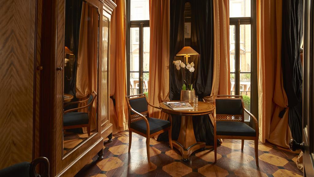 Hotel Blakes London