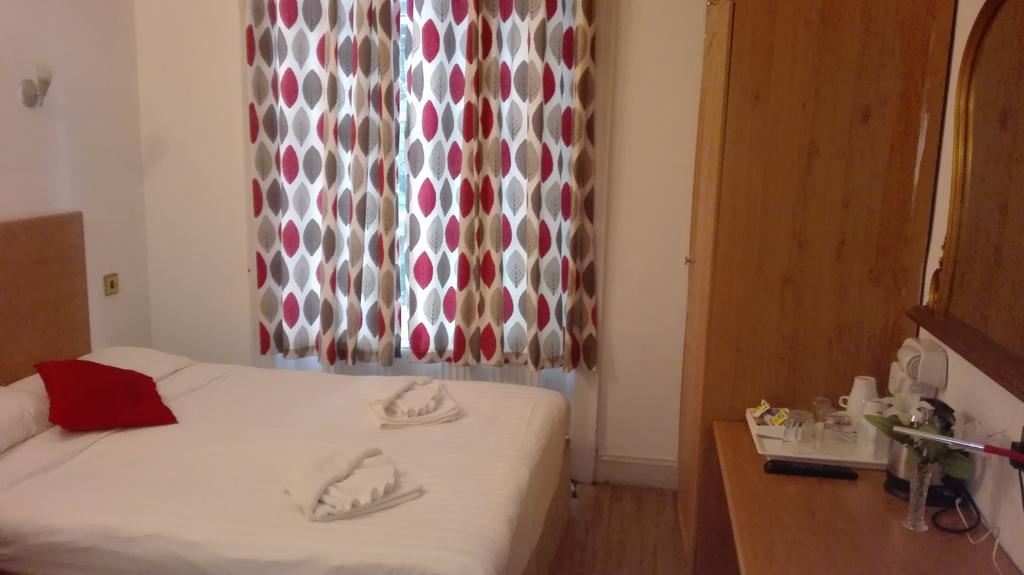 Hotel Whiteleaf