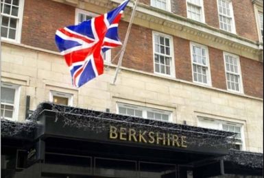 Radisson Blu Hotel, Bond Street Hotel 4*