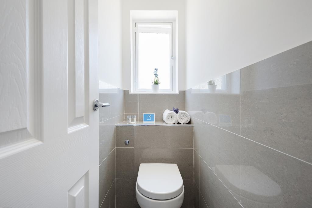 The Chelsea Sandhills Tl19 Apartment London