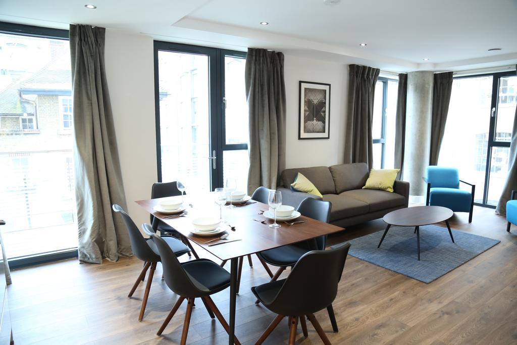 Twyne House Apartment *