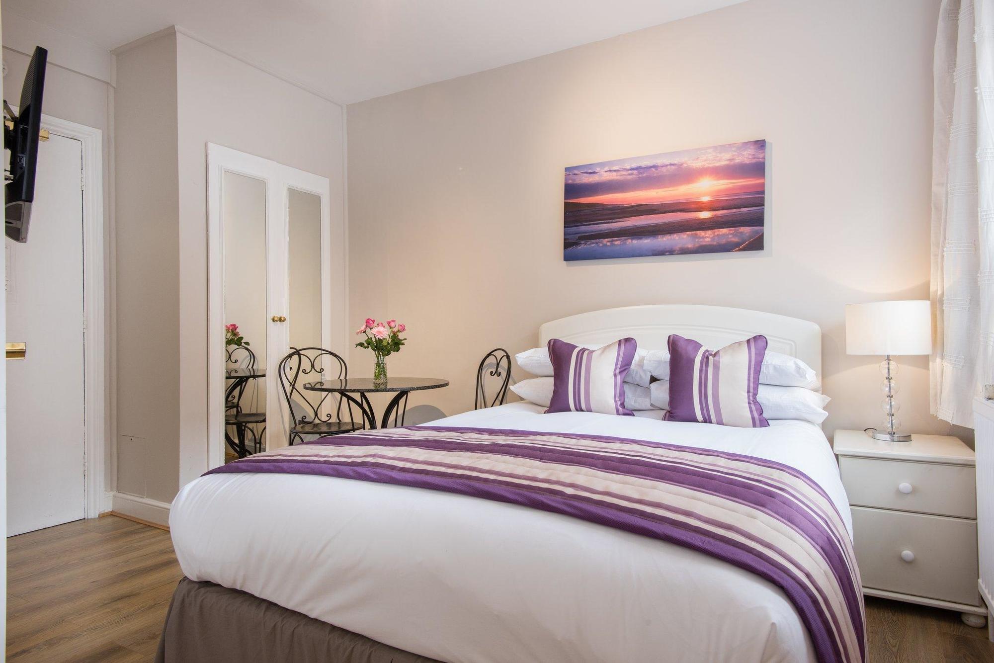 Apartment Chelsea Cloisters Serviced *