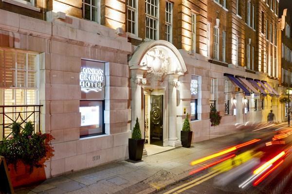 Hotel Bridge 4*