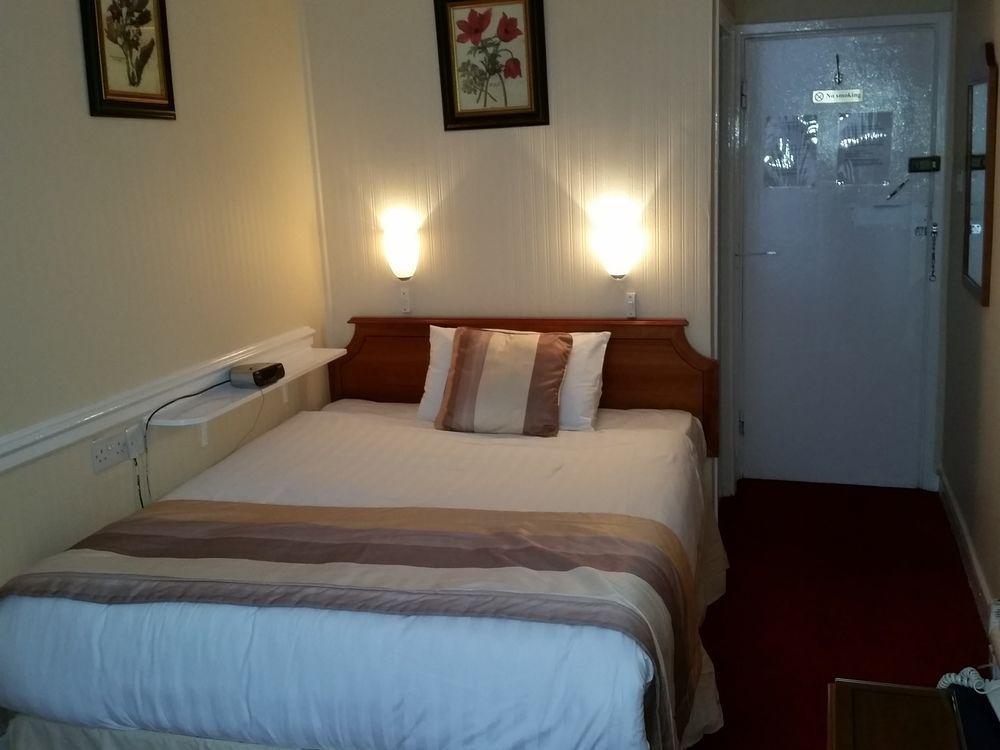 Hotel Parkwood London
