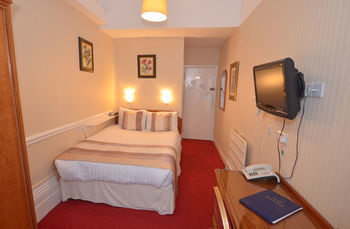 Parkwood 3* London