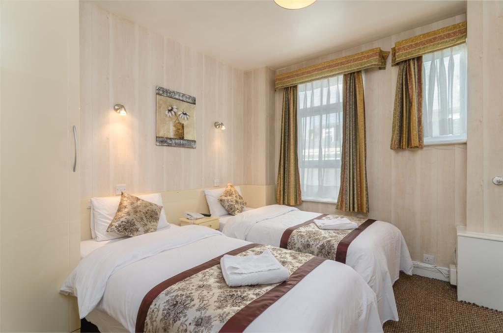 Earls Court Guest house London