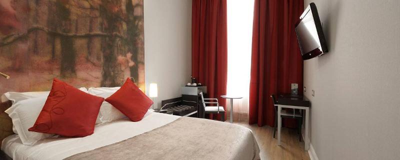 The Queens Gate Hotel