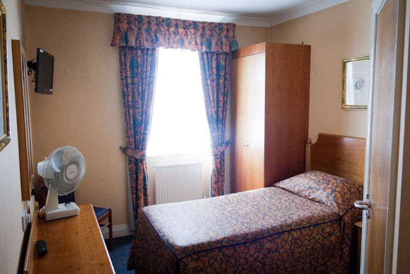 Victor - Victoria 4* Londres