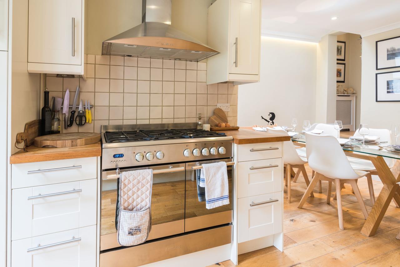 Family In Battersea Holiday home *