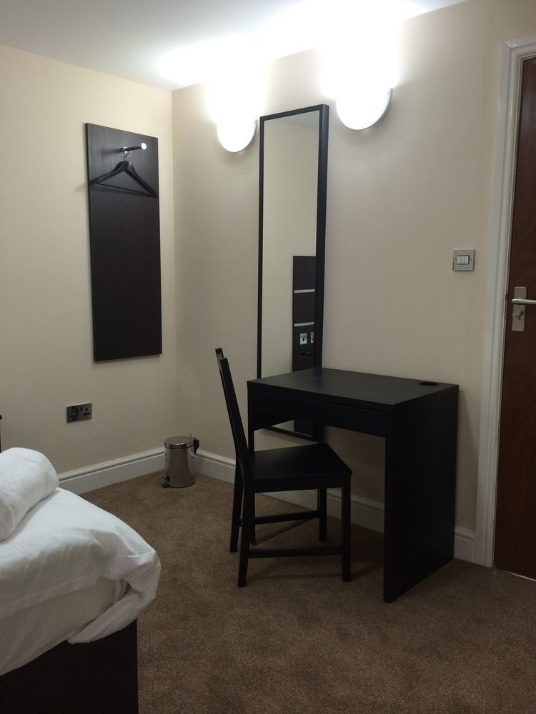 New Globe Bed and breakfast 3*