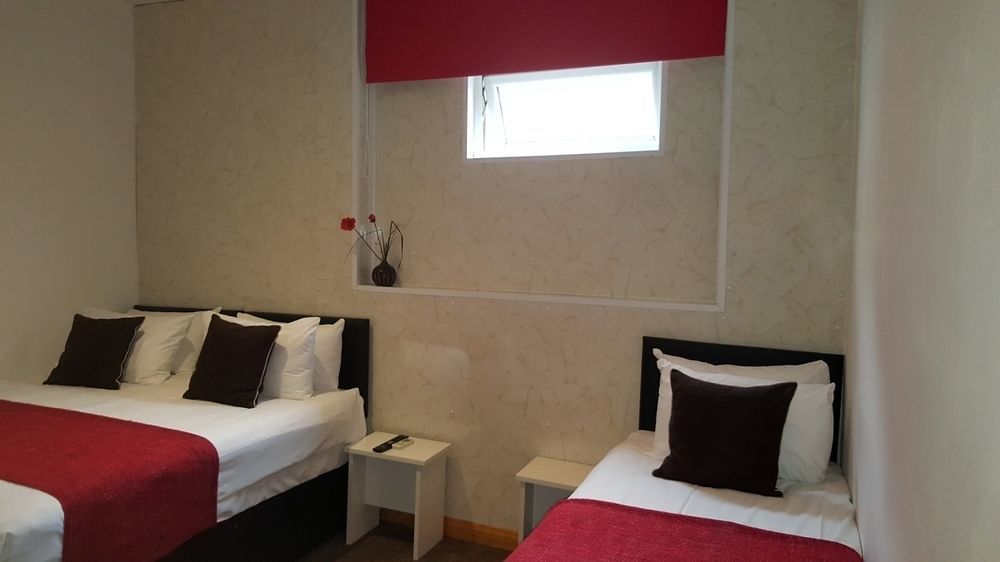 Pasha - 3* Boutique London