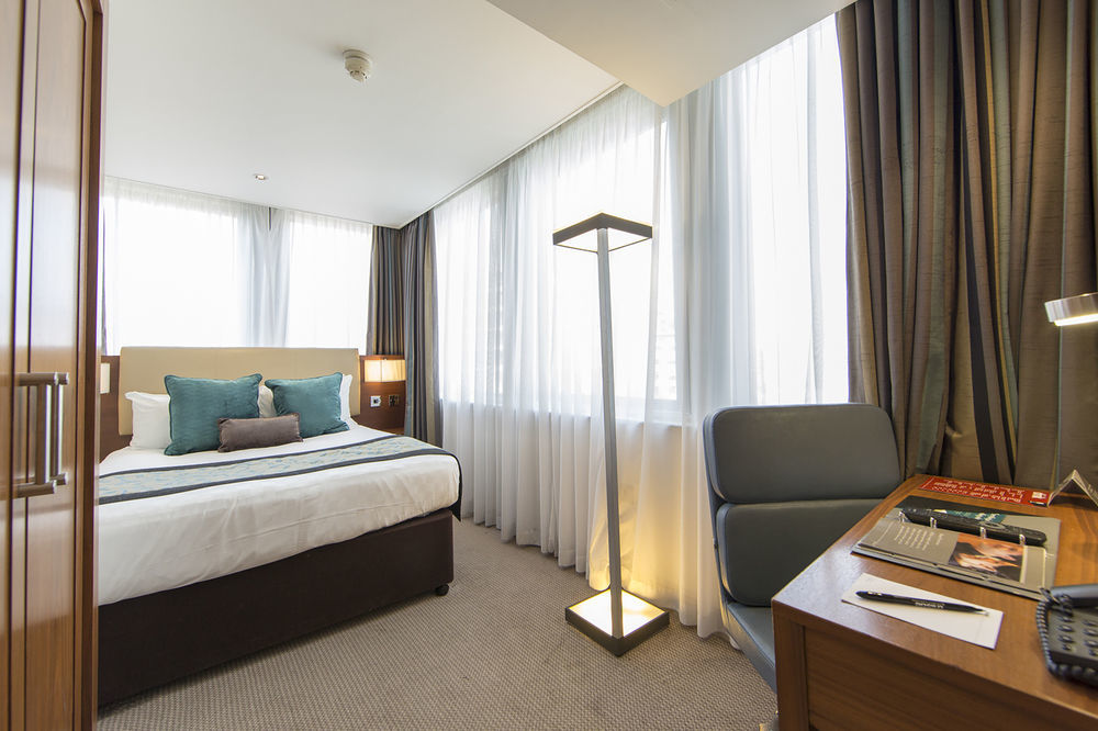 Hotel Thistle Trafalgar - Leicester Square 4*
