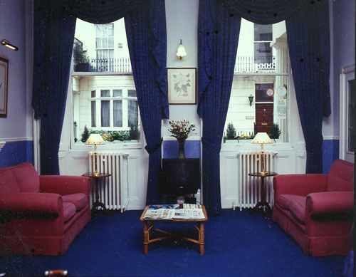 Hotel Parkwood 3*