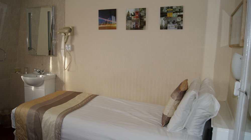 Hotel Parkwood
