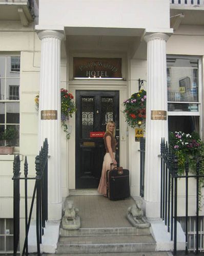 Hotel Parkwood 3*