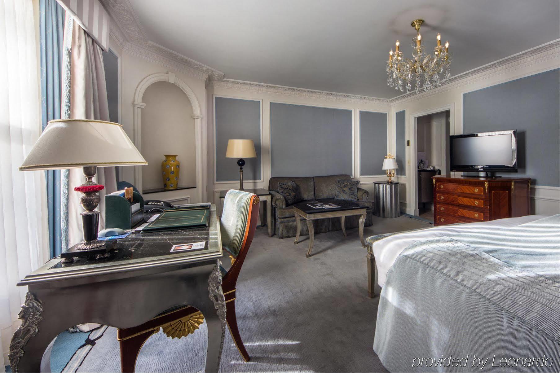 Hotel Bentley 5*